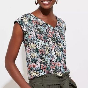 Loft Floral Henley Linen Tee. Size medium: